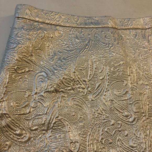 J. Crew Origami Skirt in Metallic Matelasse Mini Wrap Front - Cream Size 4, 8 - Picture 5 of 16